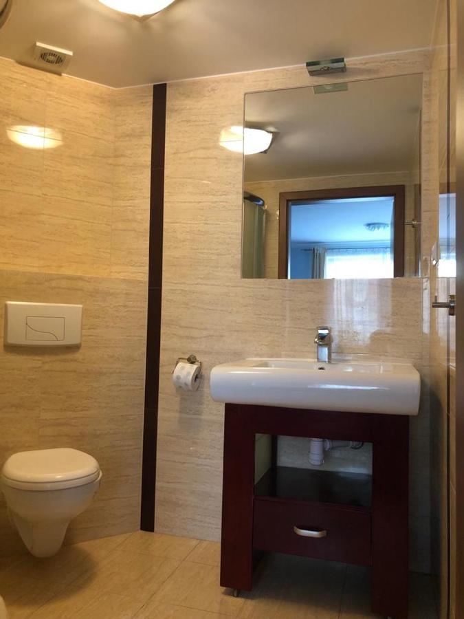 Azzurro Hotel Łukęcin Екстериор снимка