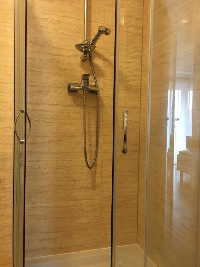 Azzurro Hotel Łukęcin Екстериор снимка
