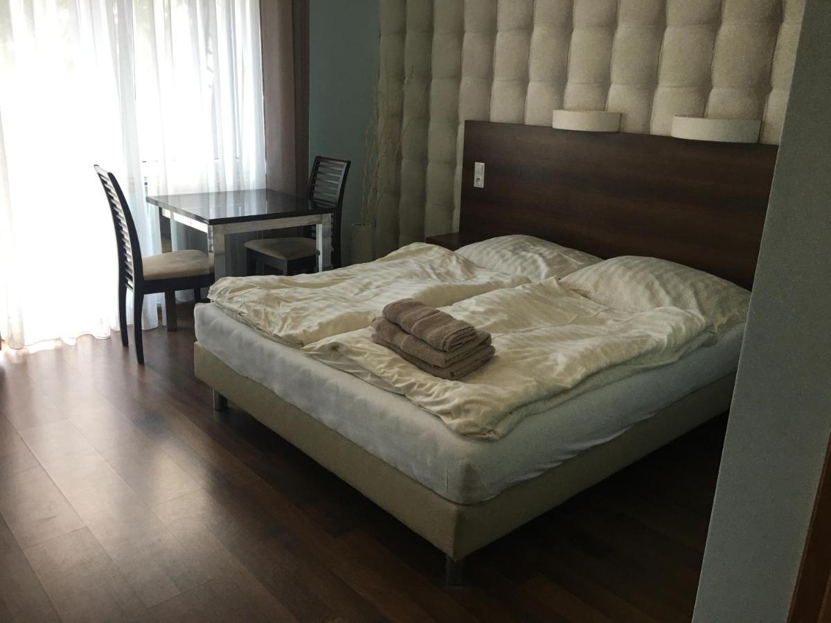 Azzurro Hotel Łukęcin Екстериор снимка